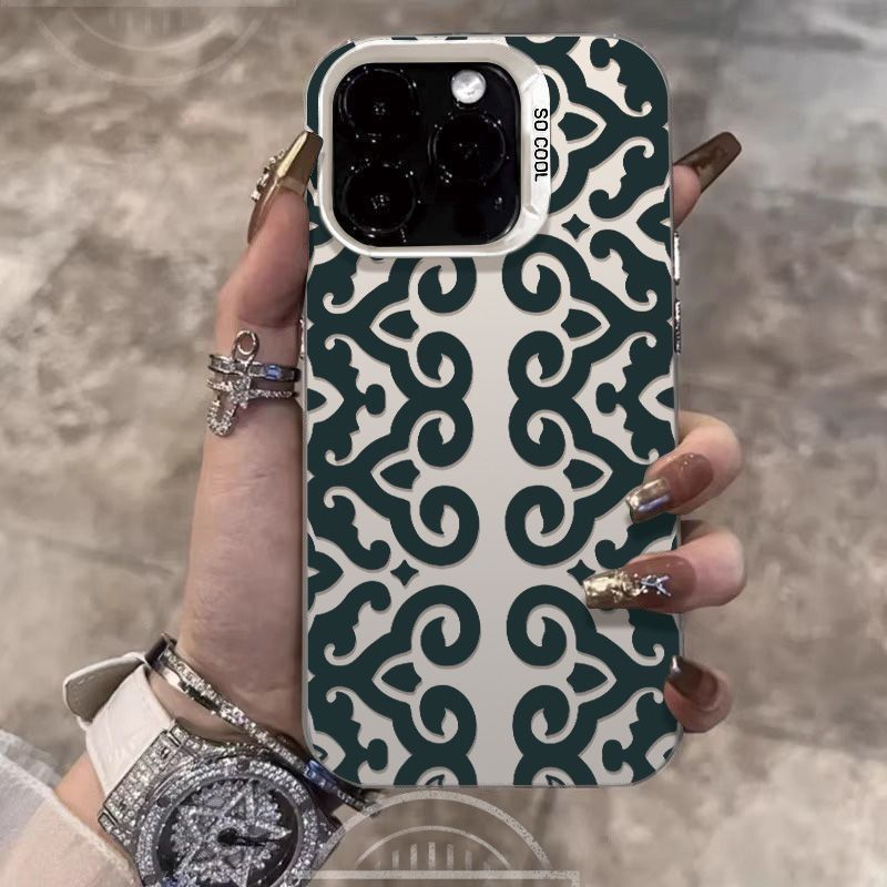 Vintage Floral Pattern Soft Case - 빈티지 페이즐리 패턴 아이폰 17 16