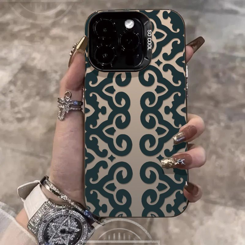 빈티지 페이즐리 패턴 아이폰 17 16 15 프로 맥스 - Vintage Floral Pattern Soft Case 리뷰 및 가격