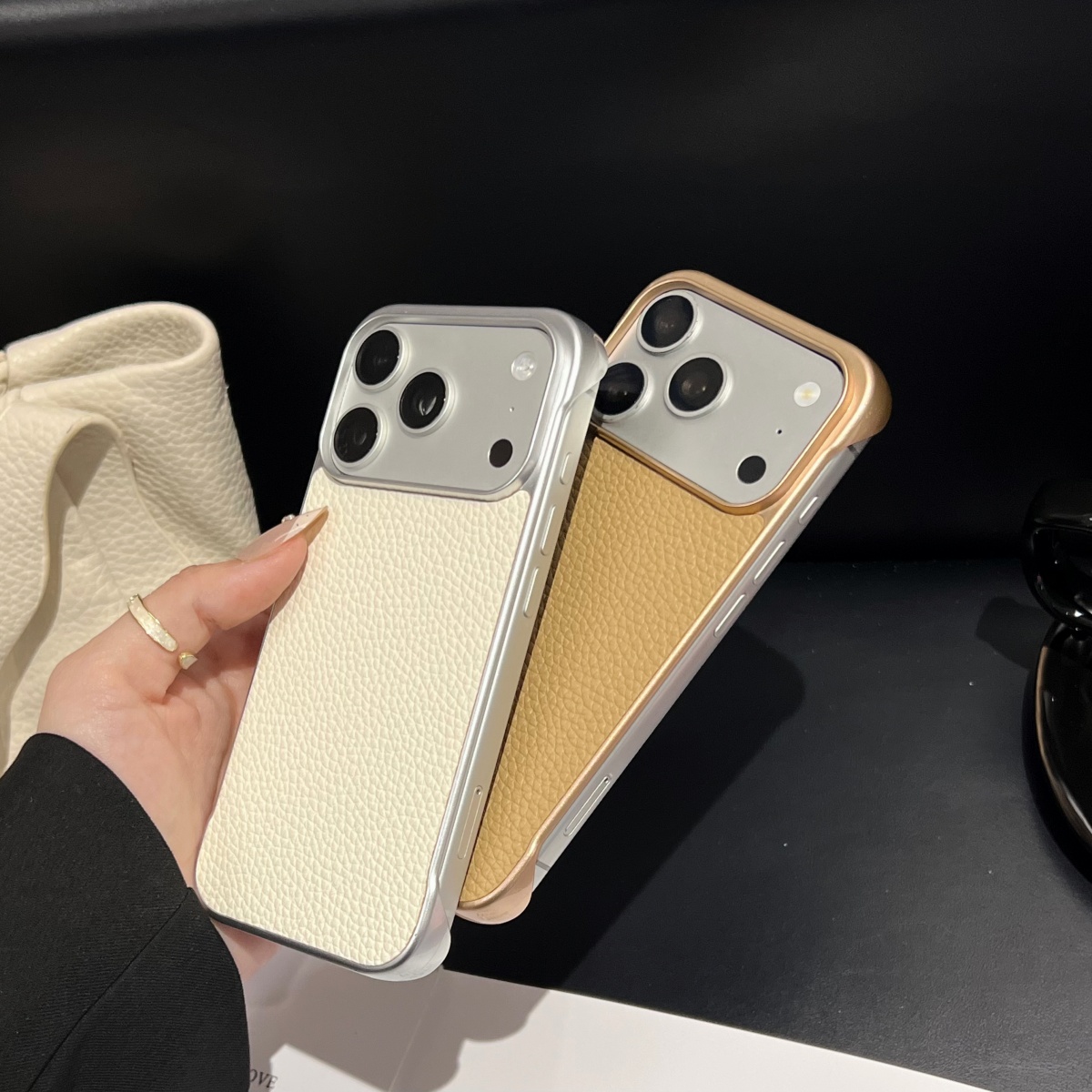 울트라 슬림 프레임리스 쿨링 리치 가죽 질감 케이스 아 - Ultra Thin Frameless Phone Cover 리뷰 및 가격